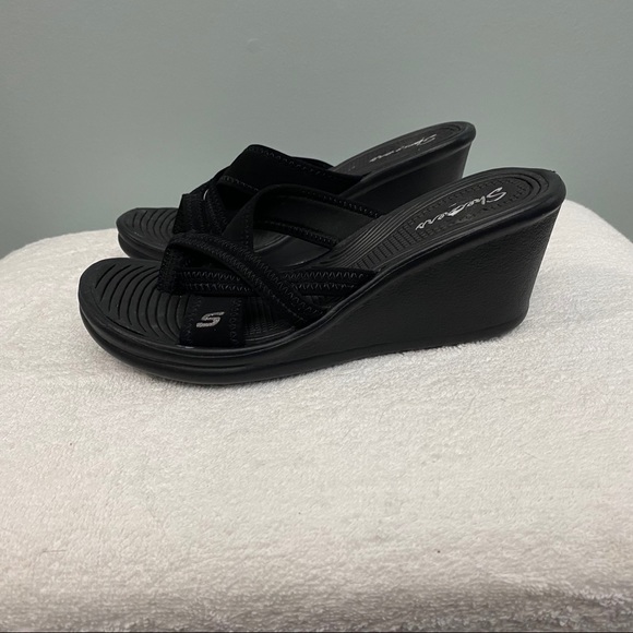 Skechers Shoes - Sketchers Wedge Sandal